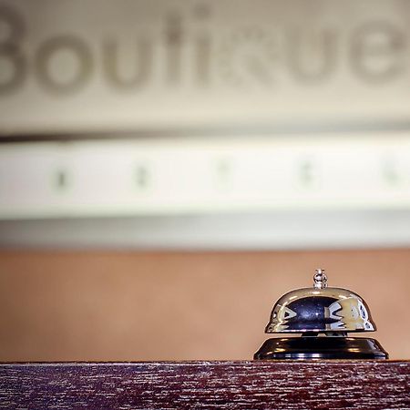 Boutique Hostel Лодзь Экстерьер фото