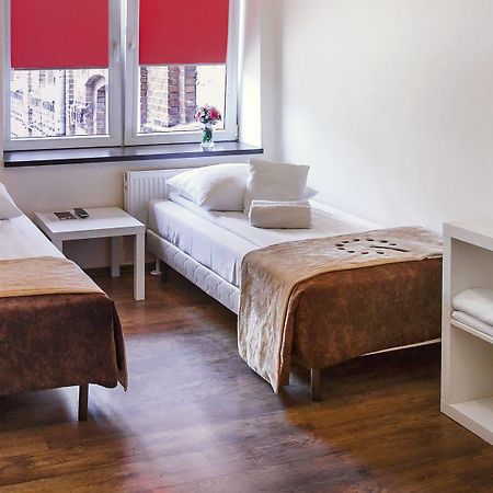 Boutique Hostel Лодзь Экстерьер фото