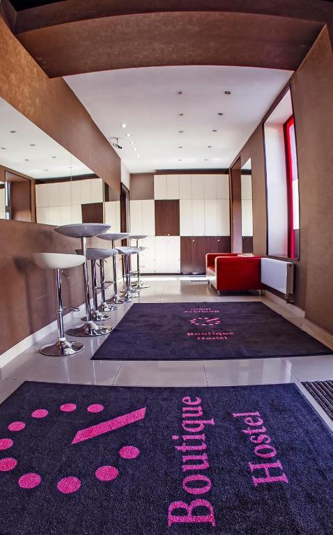 Boutique Hostel Лодзь Экстерьер фото