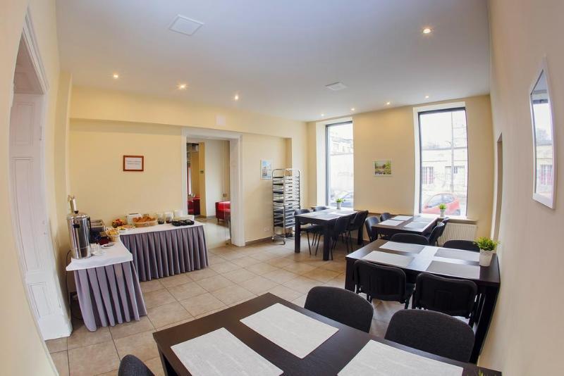 Boutique Hostel Лодзь Экстерьер фото