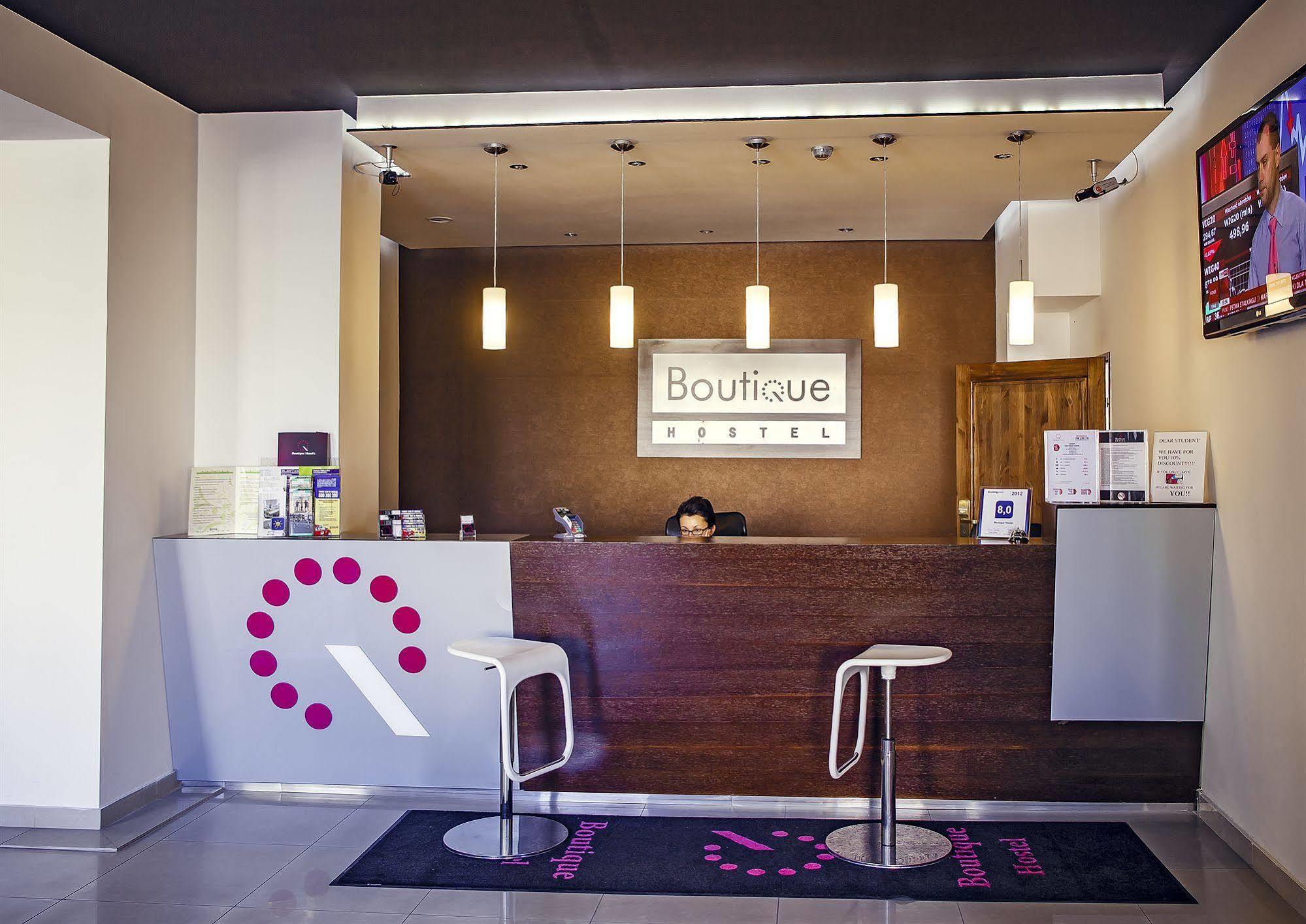 Boutique Hostel Лодзь Экстерьер фото