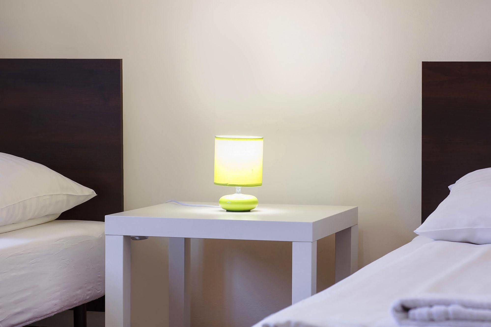 Boutique Hostel Лодзь Экстерьер фото
